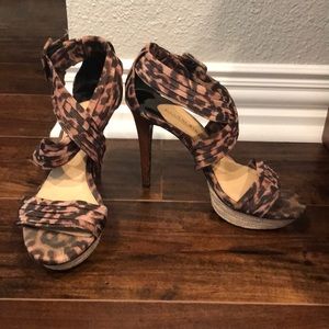 Gianni Bini leopard heels